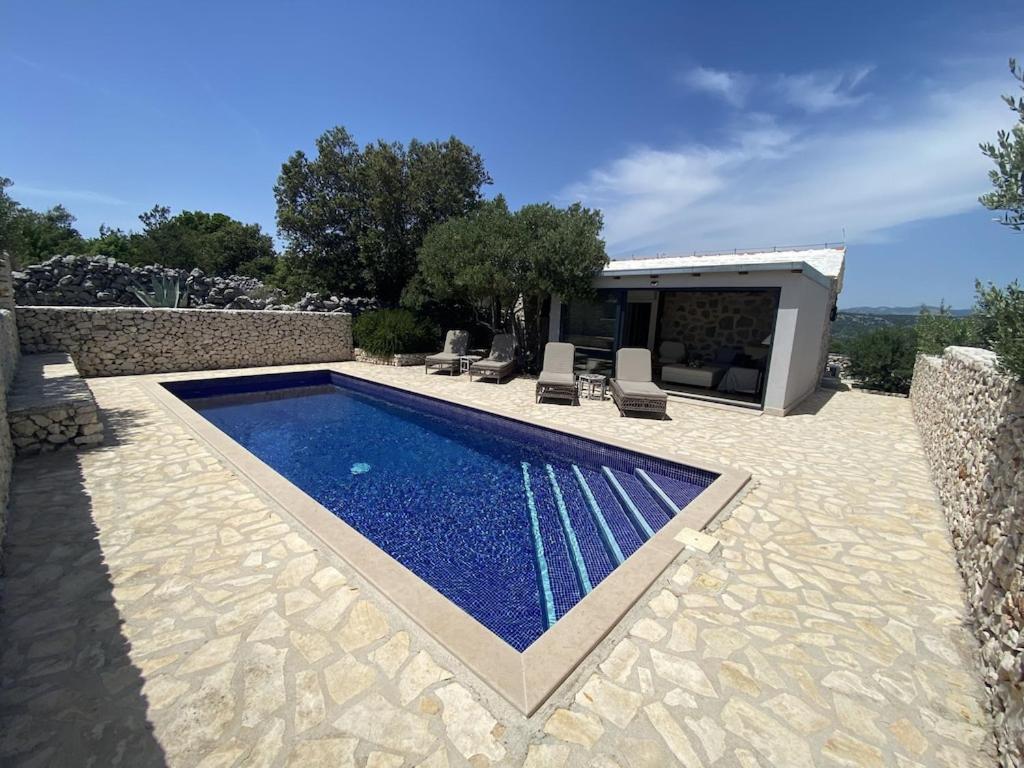 Private Cottage In Olive Grove With Heated Pool Vinišće Eksteriør billede