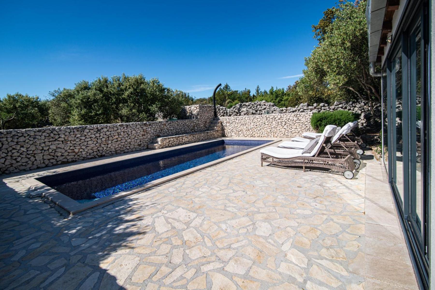 Private Cottage In Olive Grove With Heated Pool Vinišće Eksteriør billede